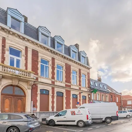 شقة Deux & Deux Salles De Bain فيلنوف داسك