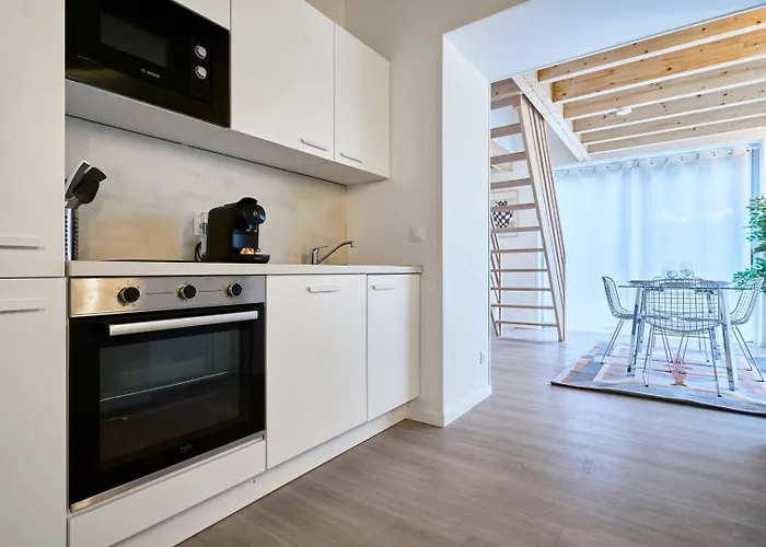 Deux Chambres&deux Salles De Bain Appartement *